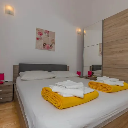 Polina Appartamento *